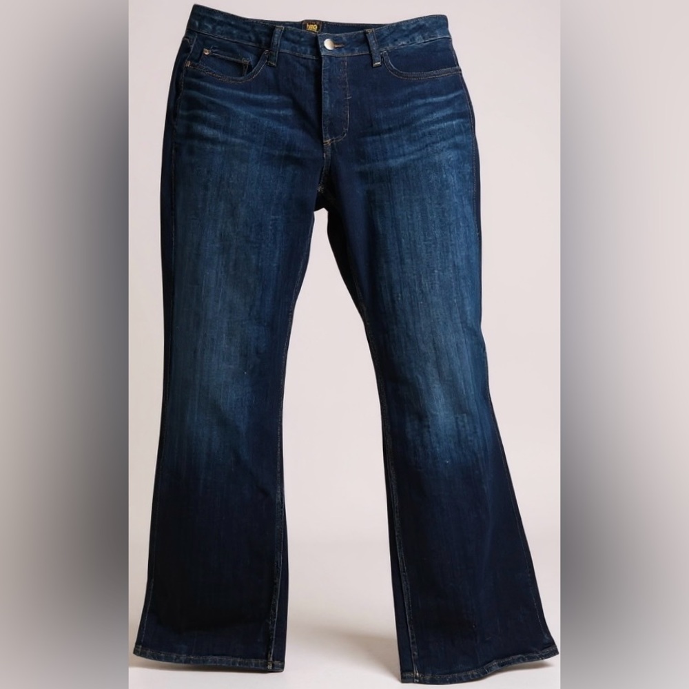 Lee Classic Blue Denim Bootcut‎ Jeans. Women’s 16. NWT